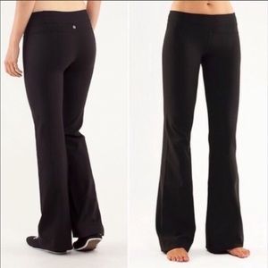 Lululemon Wide Leg Black Yoga Pants Size 12/14